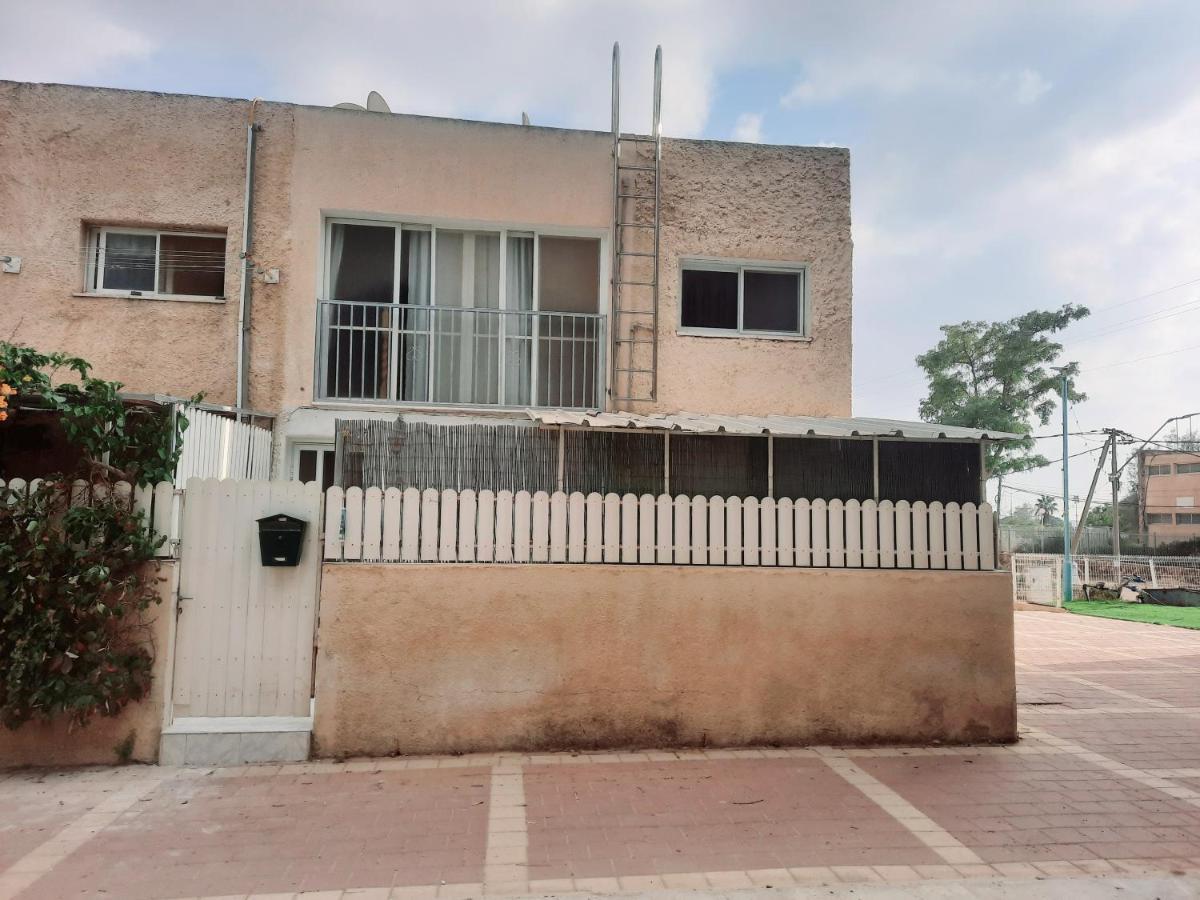 דירת אירוח חן - Chen Place Arad Extérieur photo